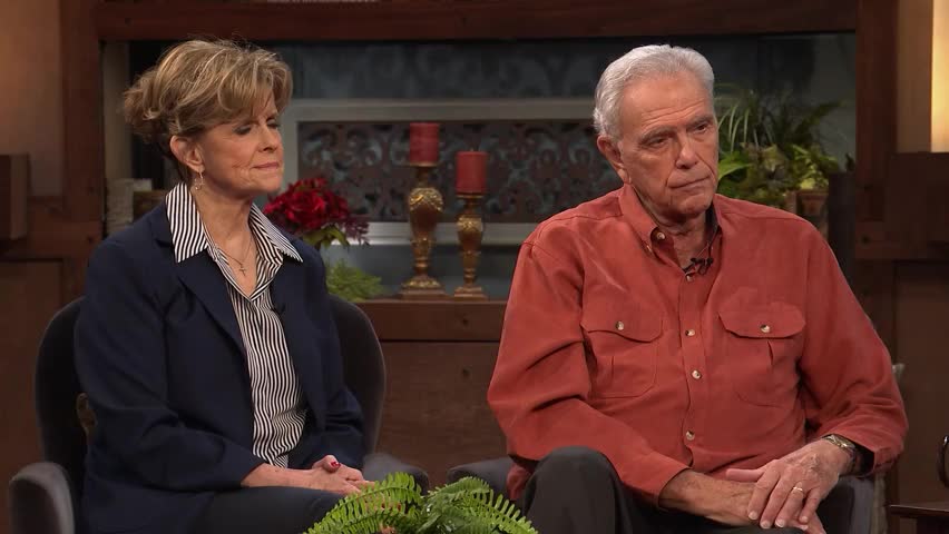 Nicole C. Mullen: Courage To Love