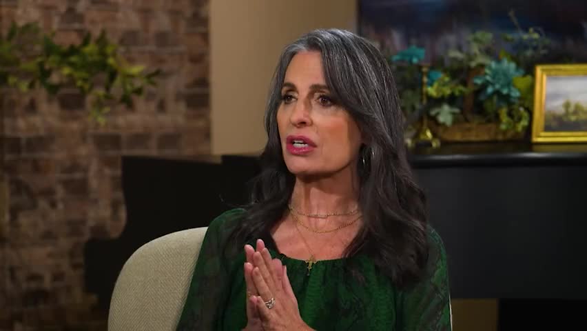 Lisa Bevere: The War On Women