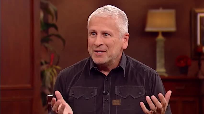 Louie Giglio: God In The Storm