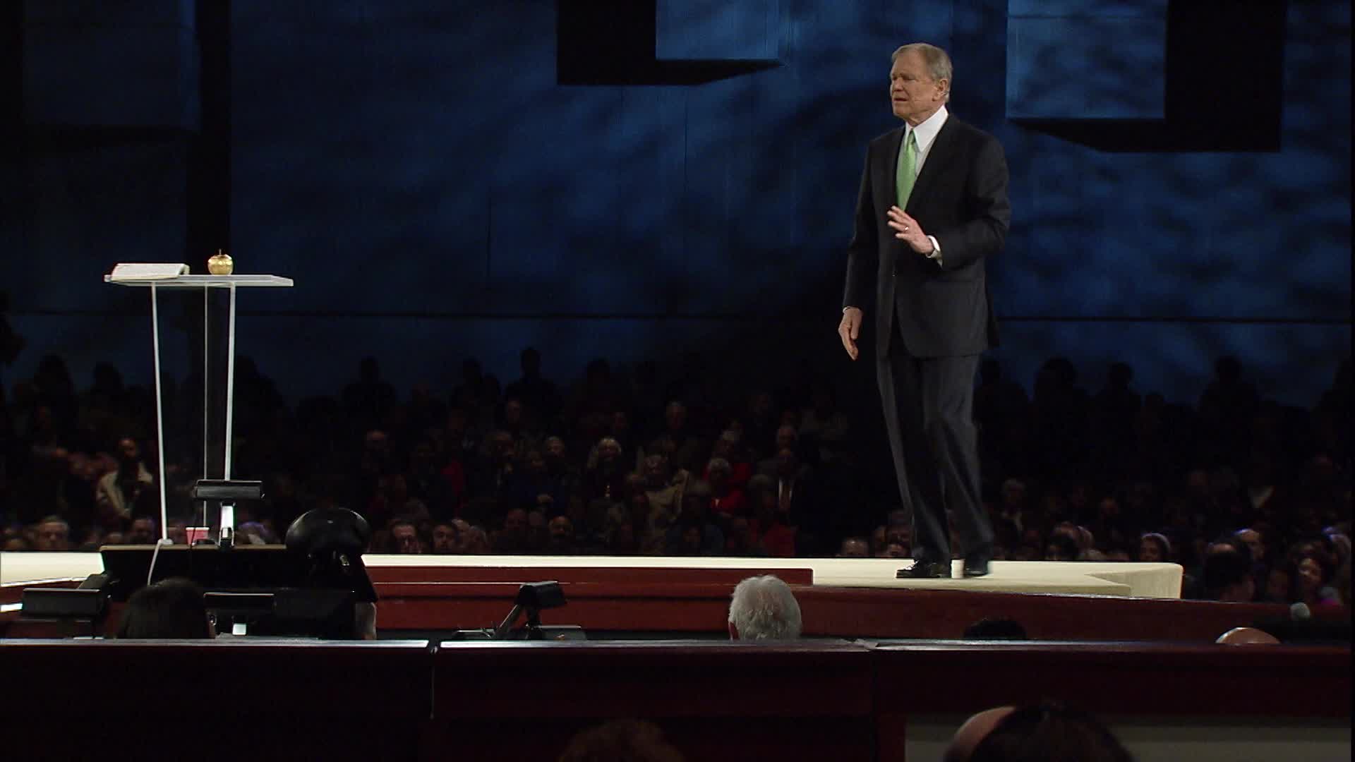 Sticking to the Playbook | Dr. Ed Young